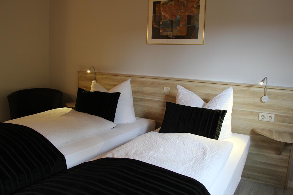 Hotel-Restaurant-Haus Berger Viersen Eksteriør billede